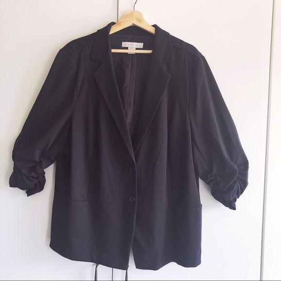 Black Rouched Sleeve Blazer - Picture 2 of 3